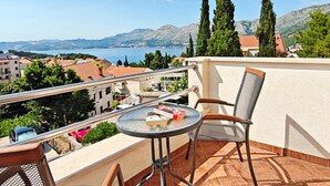 Property grounds - Apartments Katica, (11138), Cavtat, hr (Cavtat)