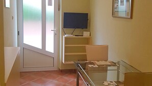 Unclassified image, 3 of 22, button - Apartments Ivica, (8200), Makarska, hr (Makarska)
