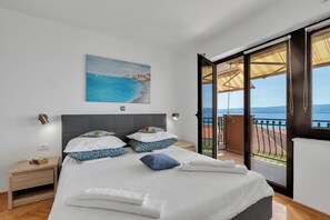 1 bedroom, internet, bed sheets