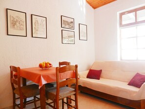 Dining - Apartments Mara, (15192), Rovinj, hr (Rovinj)
