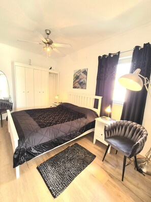 1 bedroom, Internet, bed sheets