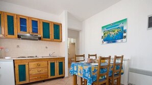 Dining - Apartments and rooms Valentin, (15143), Vrsar, hr (Vrsar)