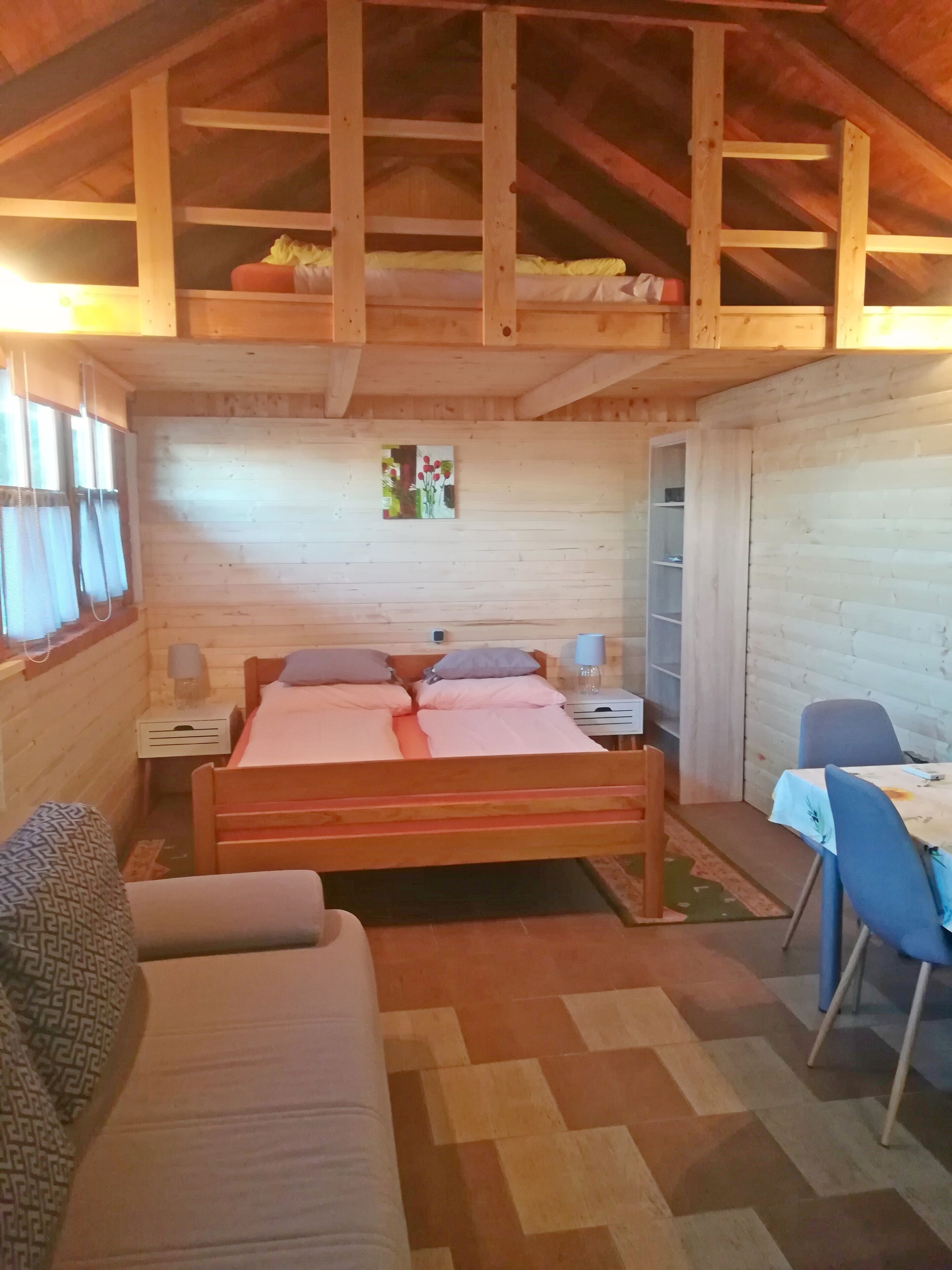 1 bedroom, internet, bed sheets