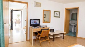 Unclassified image, 4 of 17, button - Apartments Ines, (1974), Rovinj, hr (Rovinj)