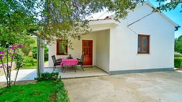 Servei de restauració a l'aire lliure