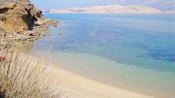 Beach nearby - Apartments Katica, (12350), Pag, hr (Pag)