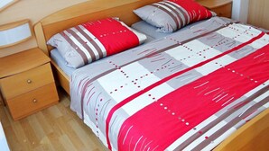 1 Schlafzimmer, Bügeleisen/Bügelbrett, Internetzugang, Bettwäsche