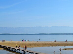 On the beach - Apartments Ljiljana, (15258), Nin, hr (Nin)