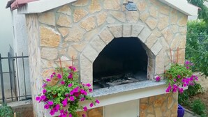 Terrace/patio - Apartments Kristina, (15936), Vodice, hr (Vodice)