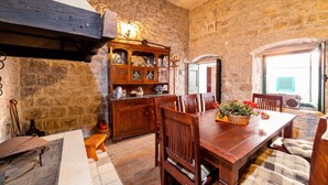 Dining - Holiday home Nela, (15671), Kaštel Stari, hr (Kaštel Stari)