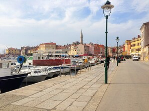 Marina - Apartments Mara, (15193), Rovinj, hr (Rovinj)
