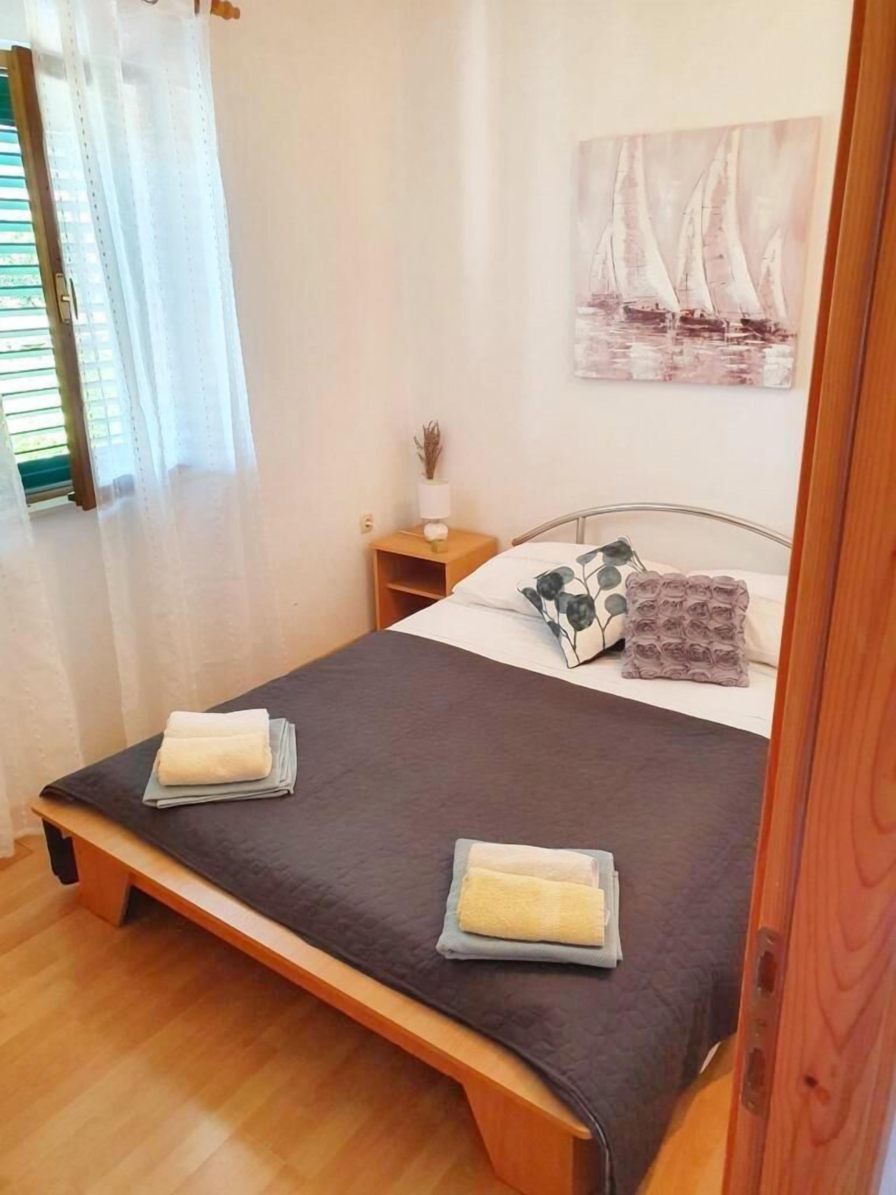 2 habitaciones, internet y ropa de cama 