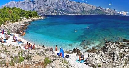 Apartamentos Marija, (14176), Sumartin, isla de Brac, Croacia