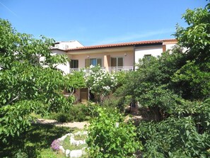 Exterior - Apartments and rooms Nikica, (14171), Baška, hr (Baška)