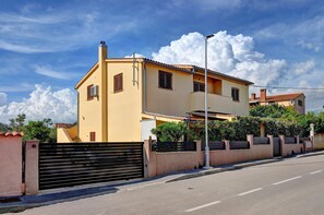 Exterior - Apartments Predrag, (15640), Fažana, hr (Fažana)