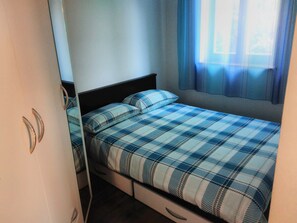 1 bedroom, Internet, bed sheets