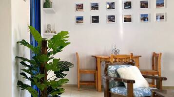 Romantic Apartment, 1 Bedroom, Mountain View (Apollo) | Living area