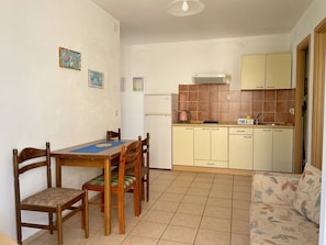 Interior - Apartments Irena, (2307), Okrug Gornji, hr (Okrug Gornji)