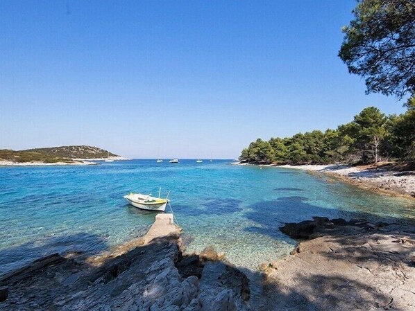 On the beach - Apartments Adela, (2309), Pasadur, hr (Pasadur)