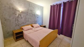 1 chambre, accĂšs Internet, draps fournis