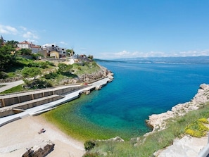 Vista para praia/oceano