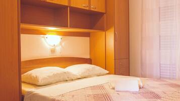 2 camere, accesso a Internet, lenzuola