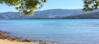 Apartments Draga, (3019), Jelsa, hr