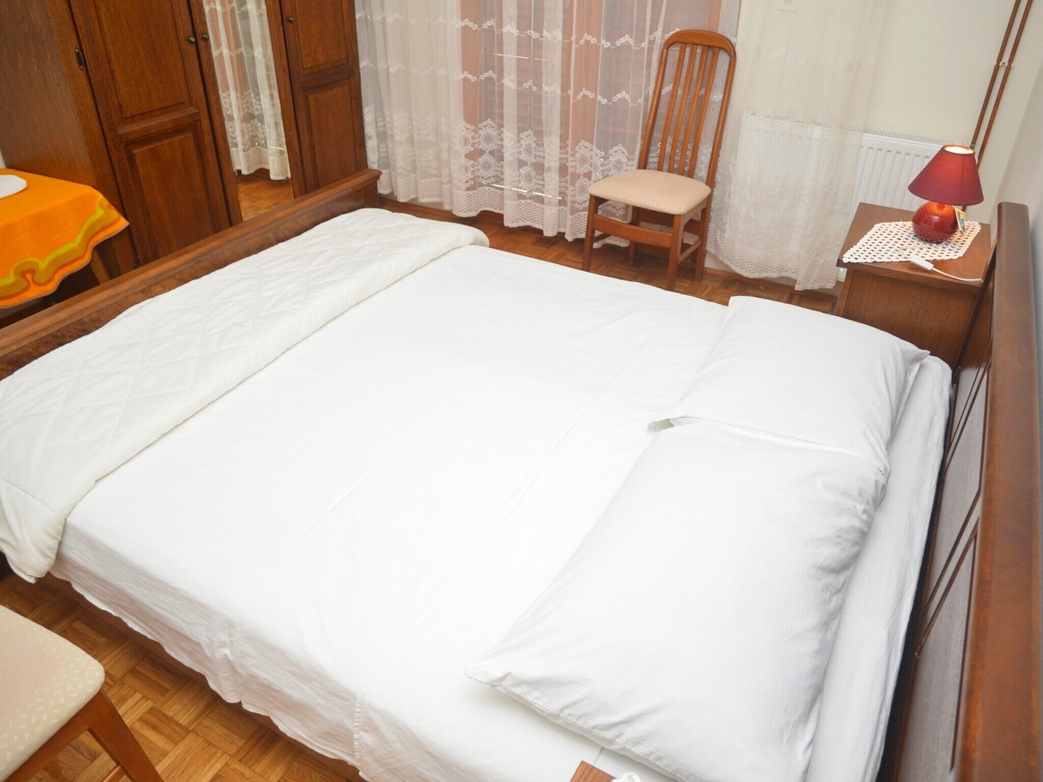 2 chambres, accès Internet, draps fournis