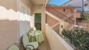 Unclassified image, 4 of 20, button - Apartments and rooms Goran, (13628), Makarska, hr (Makarska)