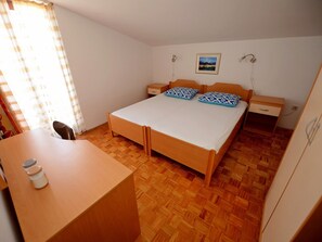 2 Schlafzimmer, Bettwäsche