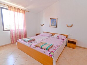 1 bedroom, Internet, bed sheets - Apartments Ana, (10994), Mali Lošinj, hr (Mali Lošinj)