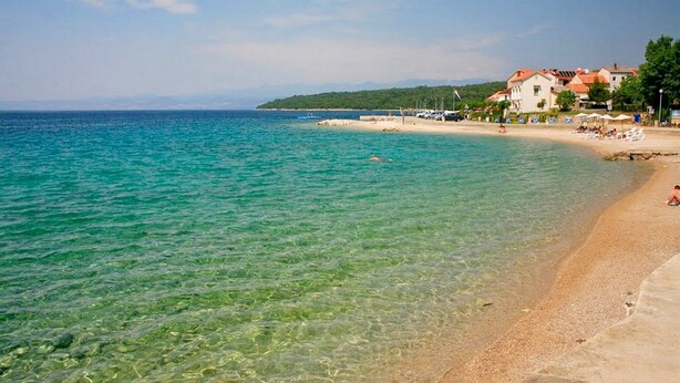 Beach nearby - Apartments Jasna, (13314), Njivice, hr (Njivice)