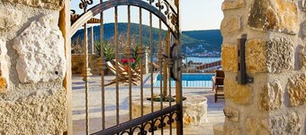 Holiday home Ivana, (15514), Vinišce, hr