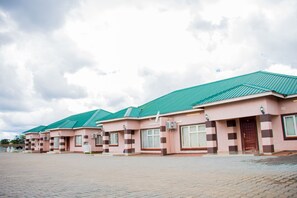Exterior - Ndeke Apartments Mufulira (Mufulira)