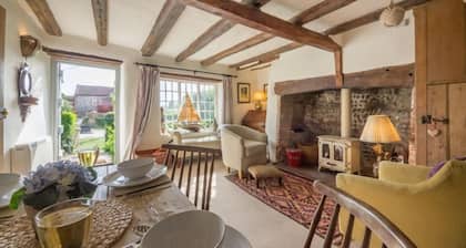 Brooke Cottage, Great Walsingham, Norfolk