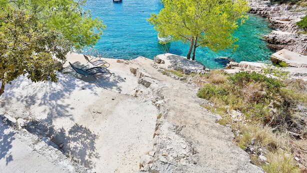 Beach - Apartments Ivan, (14797), Osibova, hr (Osibova)