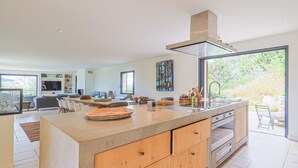 Coffee/tea maker, fridge, microwave, oven - This place is magic in the wonderful village of La Garde Freinet. (La Garde-Freinet)