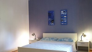1 bedroom, internet, bed sheets - Apartments Nika, (14468), Umag, hr (Umag)