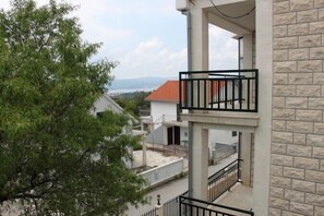 Property grounds - Apartments and rooms Jennifer, (9465), Orebic, hr (Orebić)