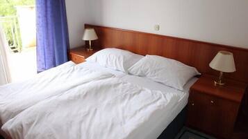 1 bedroom, internet, bed sheets