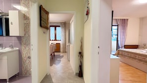 2 Schlafzimmer, Internetzugang, Bettwäsche