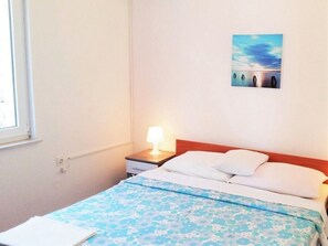 2 chambres, accès Internet, draps fournis