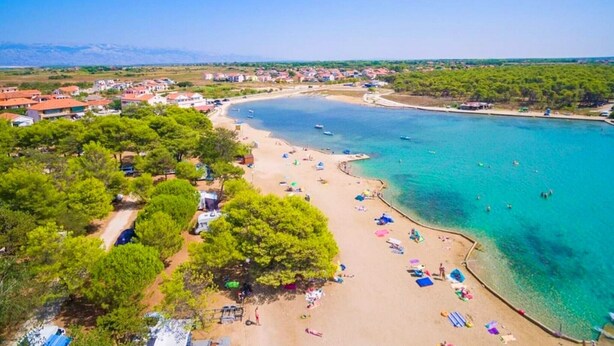 Beach - Apartments Blanka, (14958), Privlaka, hr (Privlaka)