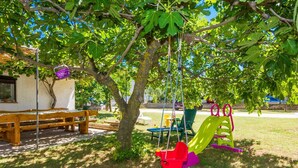 Children’s area - Apartments Blanka, (14958), Privlaka, hr (Privlaka)