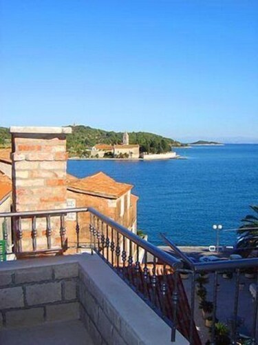 Zimmer Nikola, (2702), Vis, hr