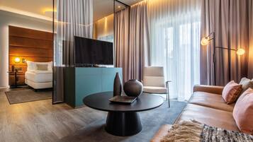 Suite Junior, 1 letto king | Biancheria da letto ipoallergenica, copriletto in piuma