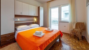 1 habitación, internet y ropa de cama