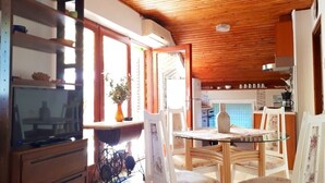 Dining - Apartments Vesela, (3002), Petrcane, hr (Petrcane)