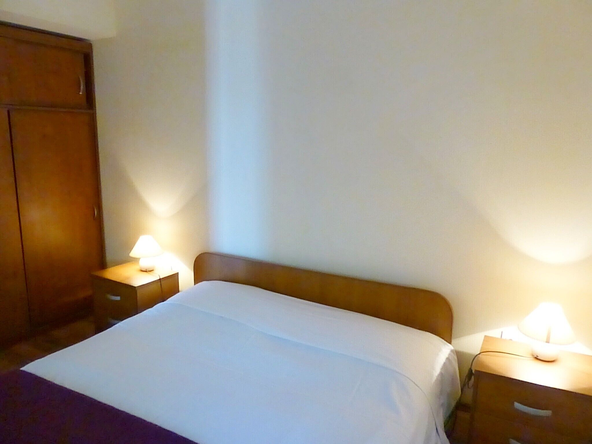 1 bedroom, internet, bed sheets