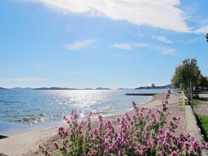 Beach nearby - Apartments Davor, (12832), Vodice, hr (Vodice)